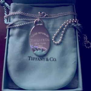This a NEW 100% Tiffany & Co, .925 Sterling Silver.